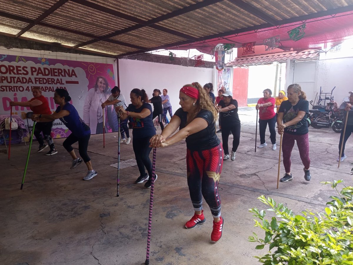 Dolores_PL's tweet photo. 💃🌹 ¡Gracias, estimadas vecinas, por su entusiasmo y participación!
Seguimos promoviendo espacios de bienestar, convivencia y activación física en nuestra Casa de Gestión y Atención para las vecinas y vecinos del #Distrito4 federal en #Iztapalapa.
🏃🏻♀️✨ Las #ClasesDeBaileFitnessConDolores son gratuitas y se realizan:
🗓️ Lunes a viernes
⏰ 09:00 a 10:00 horas
📍 Calle San Francisco No. 125, esquina Cerrada de San Salvador, Pueblo de San Lorenzo Tezonco.
¡Las esperamos para bailar, ejercitarnos y comenzar el día con mucha energía! 💪🏻💃🏻❤️
#DoloresDiputada
#BaileFitness
#Distrito4
#Iztapalapa
#CuartaTransformación
