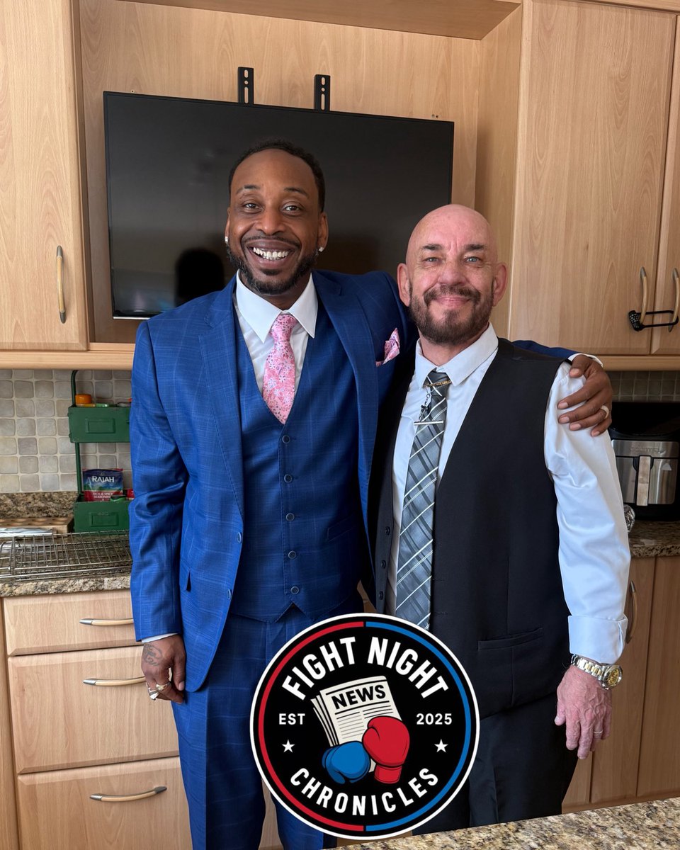 RaeTrilogy's tweet photo. Wsup everybody! Today on this edition of Fight Night Chronicles! Mr. neutral and I, will be talking about one of the greatest comebacks in boxing history! Please join us tonight 5pm🇺🇸/10pm🇬🇧 for a kick ass episode!(Btw, I’m thinking of making this the official pic for the show. What do you think?🤷🏾‍♂️) Link Below⬇️ 
 https://t.co/XtjXSJdiHB

#IBoxingHub #RedCornerBoxing #boxing #Legendarynights #BoxingHistory #raetrilogy

The Commissioner (New Album)
https://t.co/dkcKW5JYci

Transformation Of TRIL (Album)
https://t.co/1ksrQ0N0va

Rae Trilogy 
https://t.co/m58fm3t8c3

@IBoxingHub 
https://t.co/a4O04t6Z4q

@jamsboxingchat @NeutralsCorner 
https://t.co/yebjqlEvrD