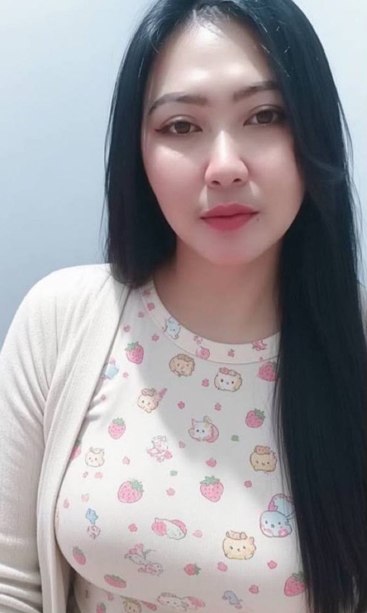 likijn's tweet photo. Pacar4n sama Tante sepupu
https://t.co/XCB1YRrIiU https://t.co/Z40UENcp6t