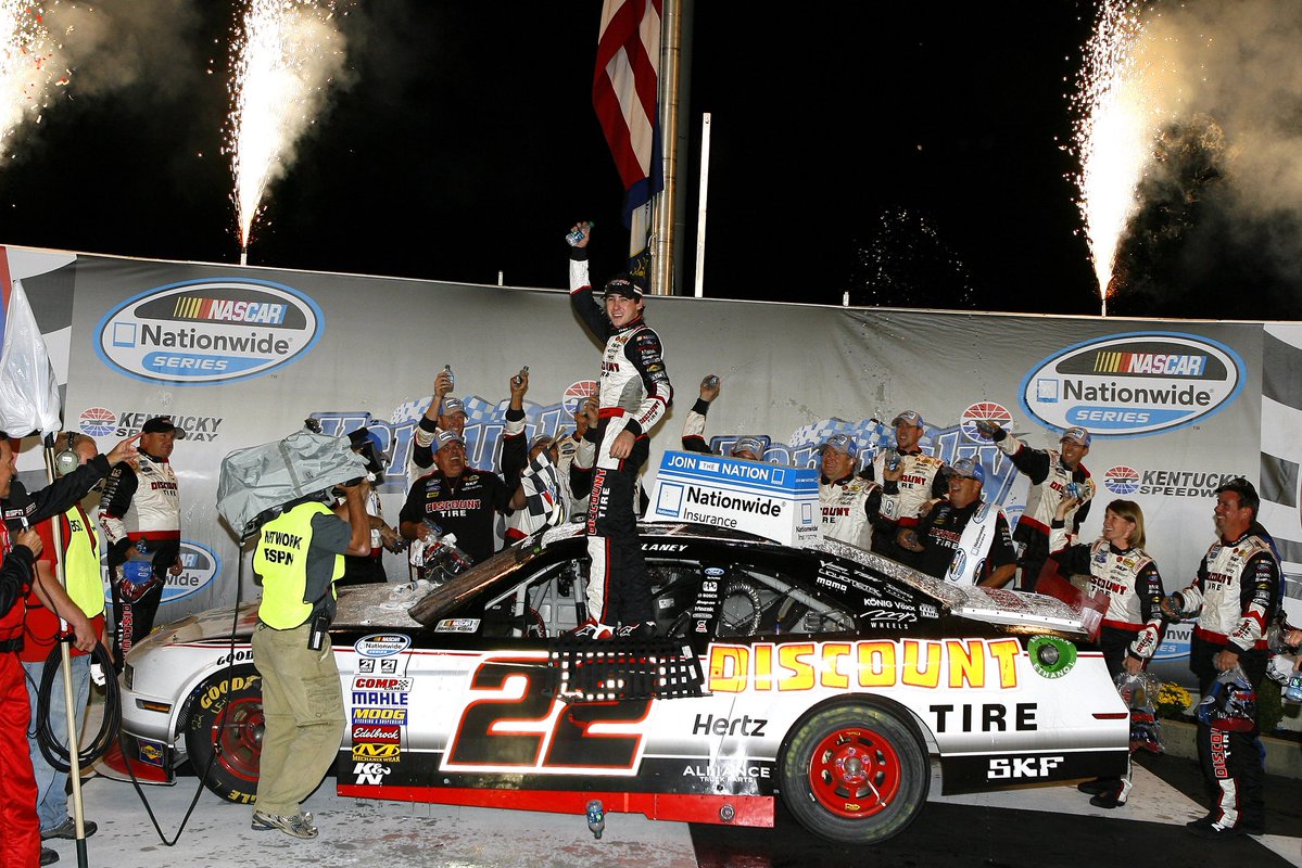 Team_Penske's tweet photo. Just the beginning. 

On this day in 2013, @Blaney claimed his first win with Team Penske in Kentucky. #Penske60 https://t.co/rPq1wCs1Z3