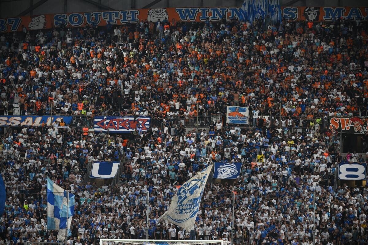 lequipe's tweet photo. Chants homophobes à l'encontre d'Ousmane Dembélé lors du Classique : la LFP ouvre un dossier disciplinaire après OM-PSG
➡️ https://t.co/ECk273HYxJ https://t.co/zgDN6zHNBU