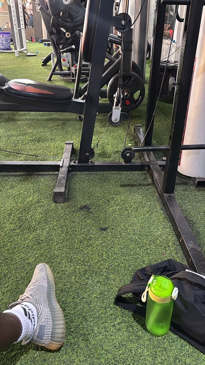 UrglyGramm's tweet photo. Back from the gym https://t.co/okpjTeD6kU