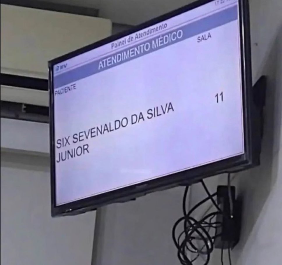 ColoraoCARP's tweet photo. esto que me cruce en el médico que fue? https://t.co/5neLsvf1aJ