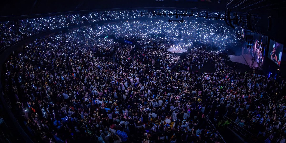faeriiiesoiree's tweet photo. toma aqui seu impacto na vida real: inexistente https://t.co/p3HGSL853r