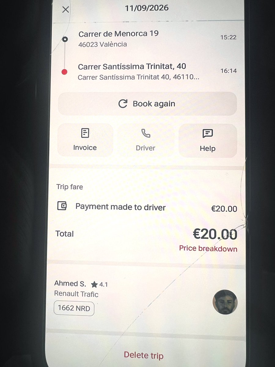Ashwanthbijoy's tweet photo. @FreeNow_ES travelled with family charge was €20 &amp; d Driver fraudulently made me pay €43 knew he was a Fraud when I got d invoice on mail tried contacting ur Customer Care no help @ all enclosing d payment detail &amp; invoice details remove such Fraud drivers fm ur nice company. https://t.co/W6BPmQ0FzS
