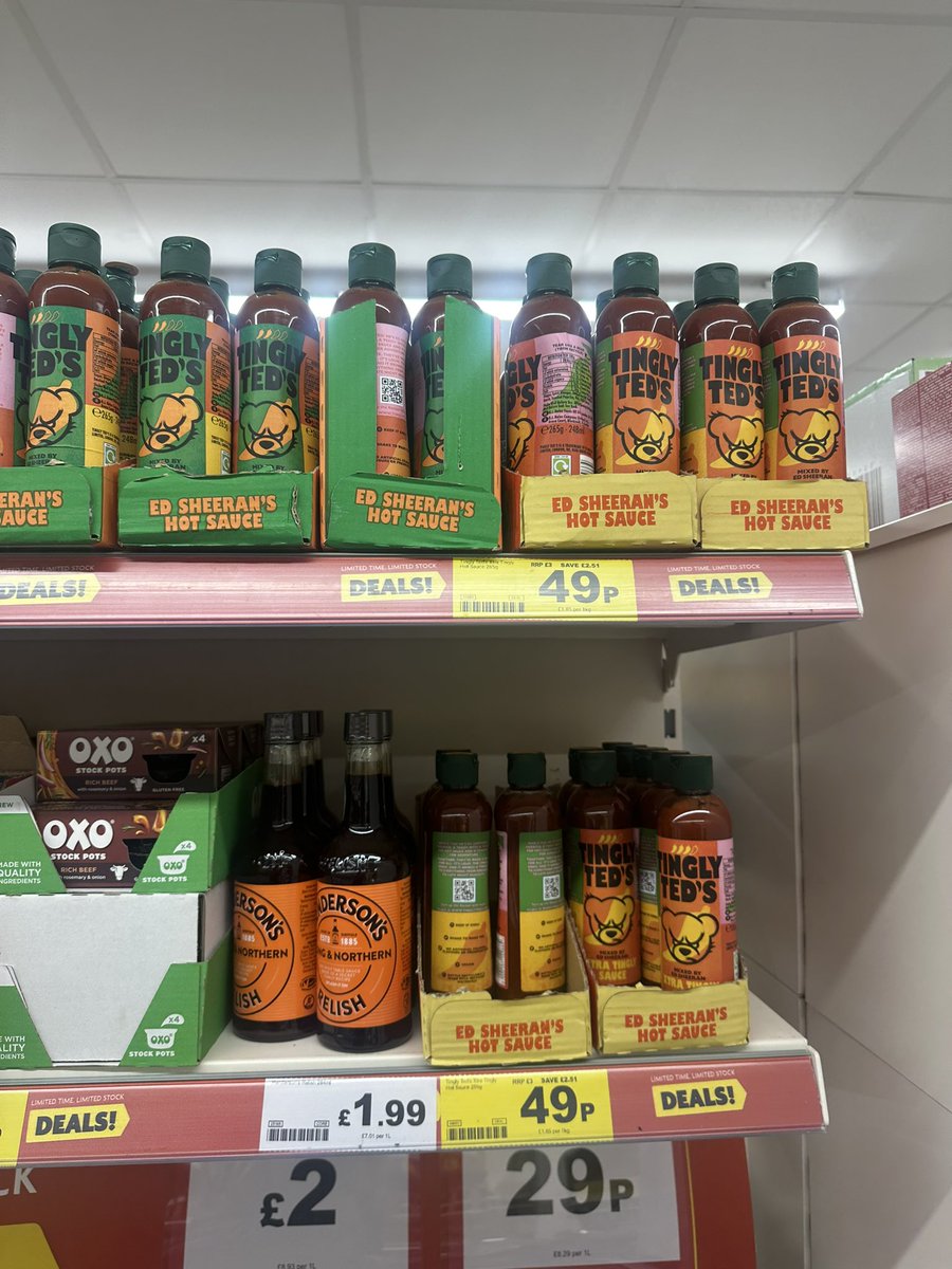 kayboardman's tweet photo. Interesting deal you’ve got there @heronfoods 🤔. Tough sell at the moment? #EdSheeran https://t.co/zsdPoUcVje