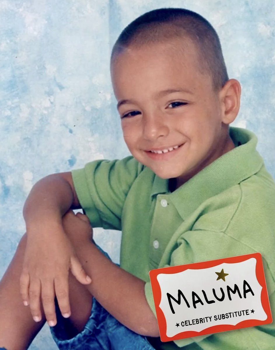CentralMalumaBr's tweet photo. Maluma será o artista convidado do programa “Celebrity Substitute” onde será um tipo de professor substituto de uma classe de alunos. O episódio vai ao ar nesta terça-feira. 

📸 1/3 https://t.co/6v4T6QZefQ