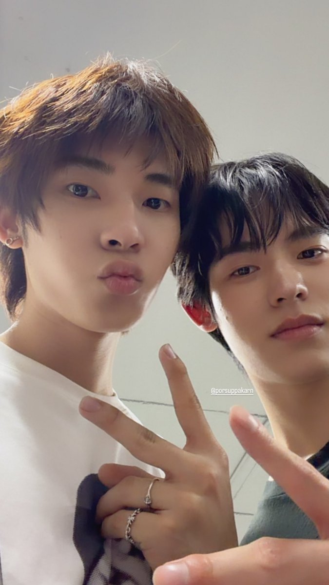 qdxjy's tweet photo. หัวจุ่ม 👥 #teeteepor https://t.co/atl8crZlBy