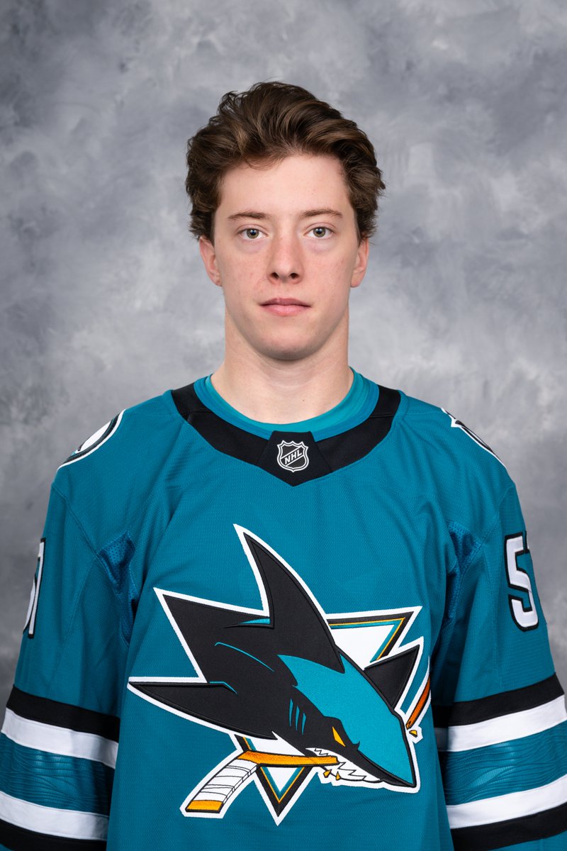 SanJoseSharks's tweet photo. @pucknist 🎂 https://t.co/klxgWpSyuo