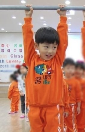 eomseaniee's tweet photo. Ctrl + C                                   Ctrl + V https://t.co/YA9m8X0dB6