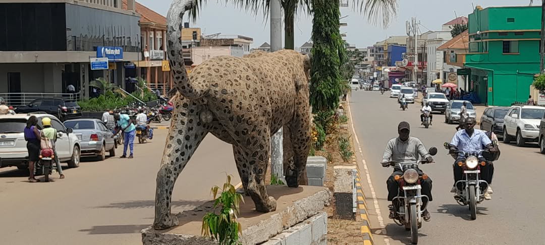 arthur_makayi's tweet photo. Today I asked questions about the boychild and culture.

I don't have all the answers.
But I know this:
A country that forgets its stories eventually loses part of its identity.

So tonight, ask yourself:
What part of Uganda's culture will YOU make sure survives? 🇺🇬
#WTD2026 https://t.co/HKVDi1b5Wt