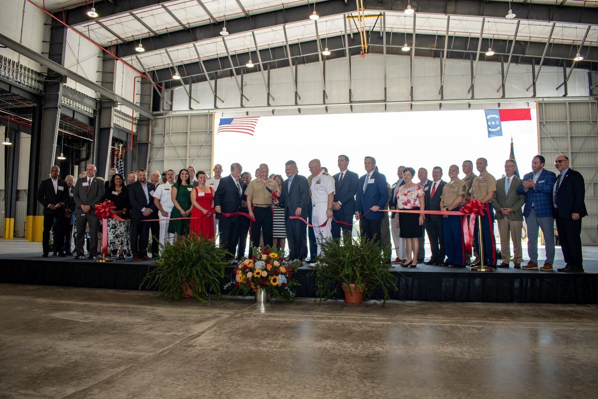 ASN_EIE's tweet photo. Last week, DASN (Installations &amp; Facilities) Ms. Johnson-Turner joined @DeptofWar &amp; NC state leaders to celebrate the opening of Fleet Readiness Center East’s new Global TransPark facility. This historic investment expands aviation maintenance capacity &amp; strengthens the fleet. https://t.co/WA9FYFBj62