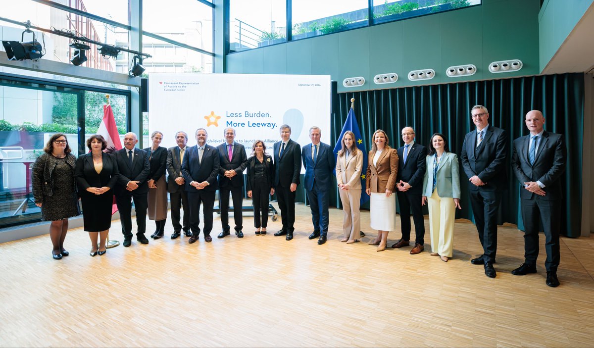 SwedeninEU's tweet photo. Europe's competitiveness depends not only on new policies, but also on making existing rules simpler and easier to implement.

Today, @CarlHartzellEU, Director-General for EU Affairs at the Swedish Prime Minister's Office, participated in the launch of the Alliance for the Reduction of Bureaucratic Burden, hosted by Austria.

Sharing best practices across Europe can help deliver simpler and more effective regulation that supports competitiveness and innovation.