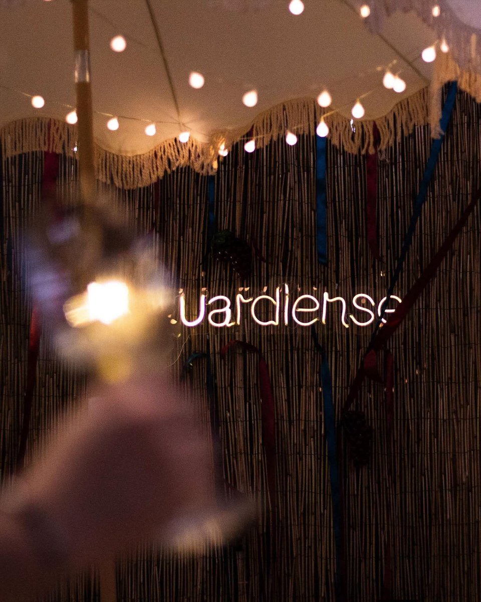 Campanica's tweet photo. DO YOU KNOW SANNIO? HOME TO AN ASTOUNDINGLY LARGE NUMBER OF CULTIVAR. Cantina Sociale La Guardiense is a cooperative that produces a wide variety of wines, including aglianico, fiano, greco and a very good falanghina. https://t.co/np1RNVZCdx
----
#Sannio #wines #cooperative https://t.co/E1DyIgXZE7