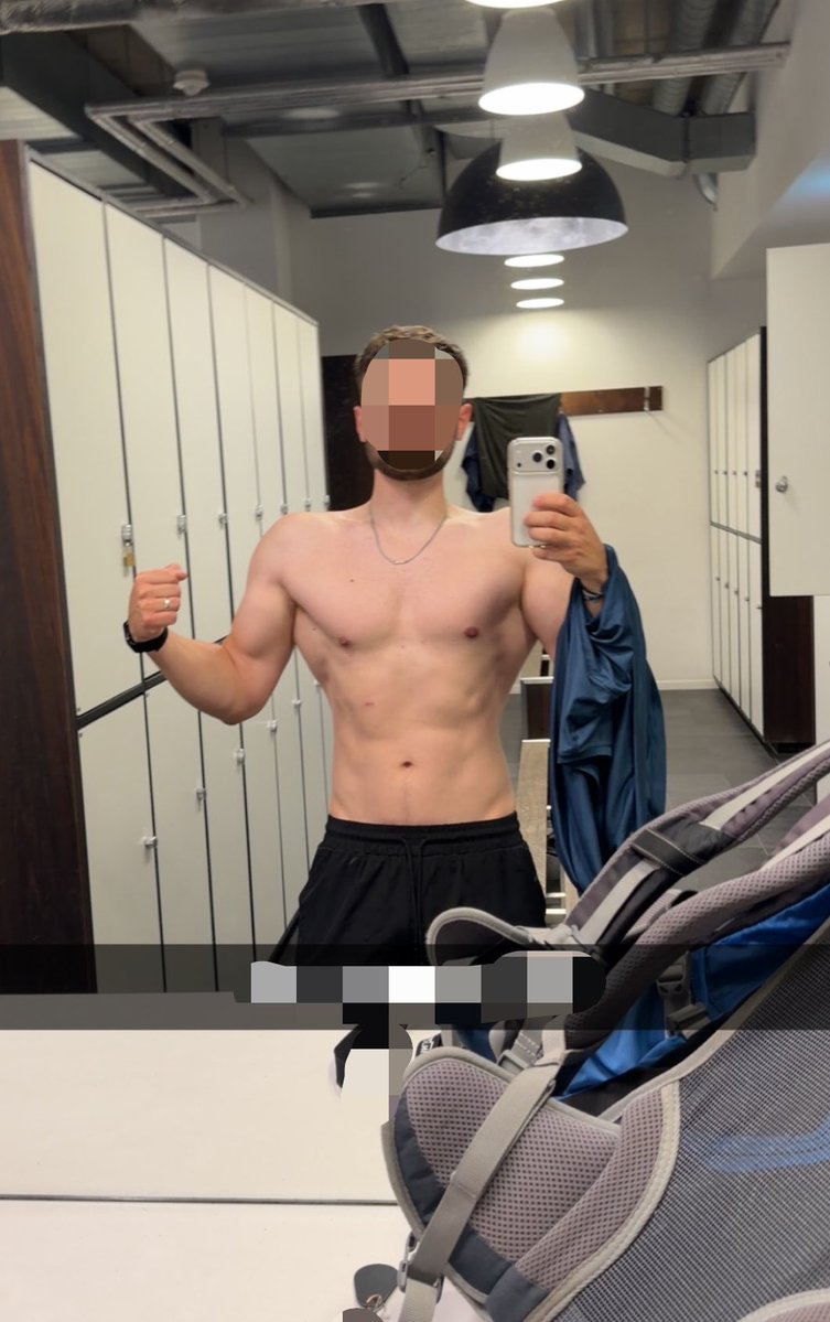 ger_cash's tweet photo. Die snaps, die meine slaves regelmäßig bekommen… 

Ready für DADDYS snap Schulden aufzunehmen und zu unterschreiben? 😈

Was soll schon passieren ☺️, deine Daten sind sicher 🫦

#schuldschein #cashmaster #geldherr https://t.co/zdvBYXsuHO