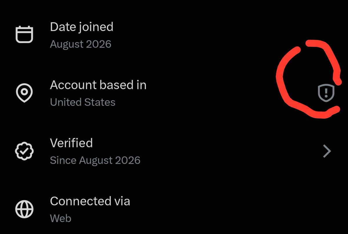 0xGiwax's tweet photo. once you see this on a NFT you're about to mint

just know it's a big red flag 😂

90% of time https://t.co/Wi5Dil7Q3S