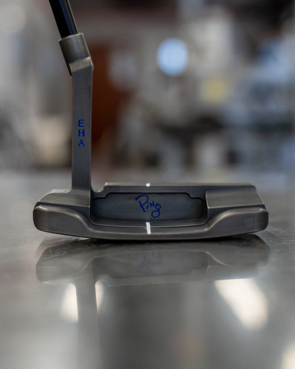 pingcanada's tweet photo. Good vibes only. 🤙 

#PLD Spotlight | Anser 30, stainless steel, smooth face, brushed oyster finish, top rail and flange alignment lines, tungsten weighting, custom engraving and paint fill. https://t.co/aaUJIdbGvZ