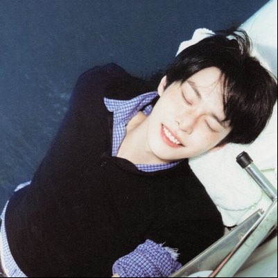 mysummerdy's tweet photo. #새프로필사진
이름 써머듀에서 써머로 바꿧어요!! https://t.co/7AhnMrQ1Kr