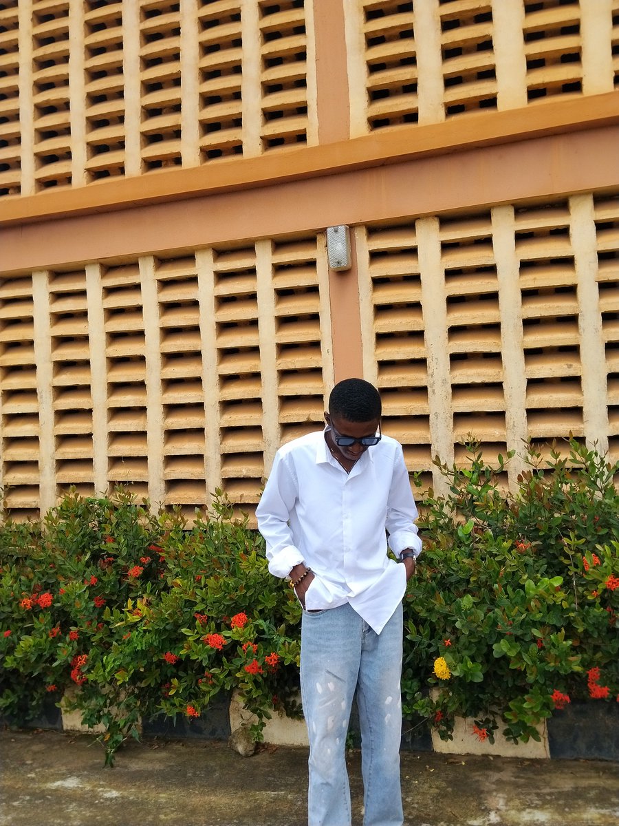 HorbitG's tweet photo. Monday... 💫💯 https://t.co/eZ84Epq9uq