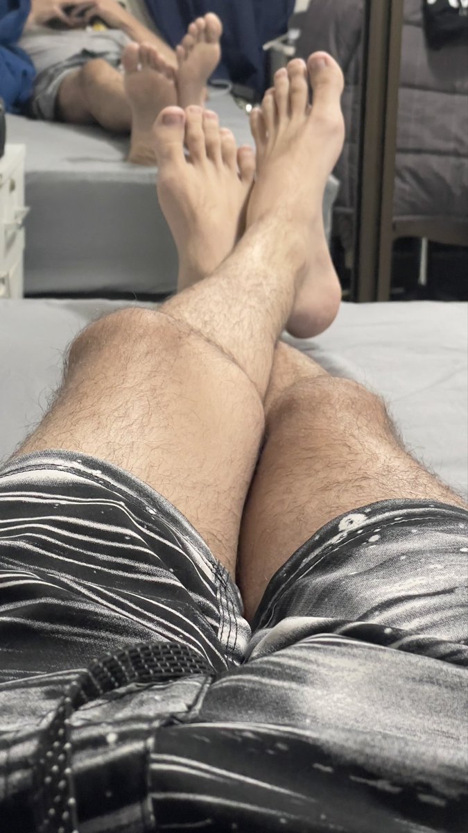 xquariano's tweet photo. Descansando https://t.co/KR3yPLu9PW