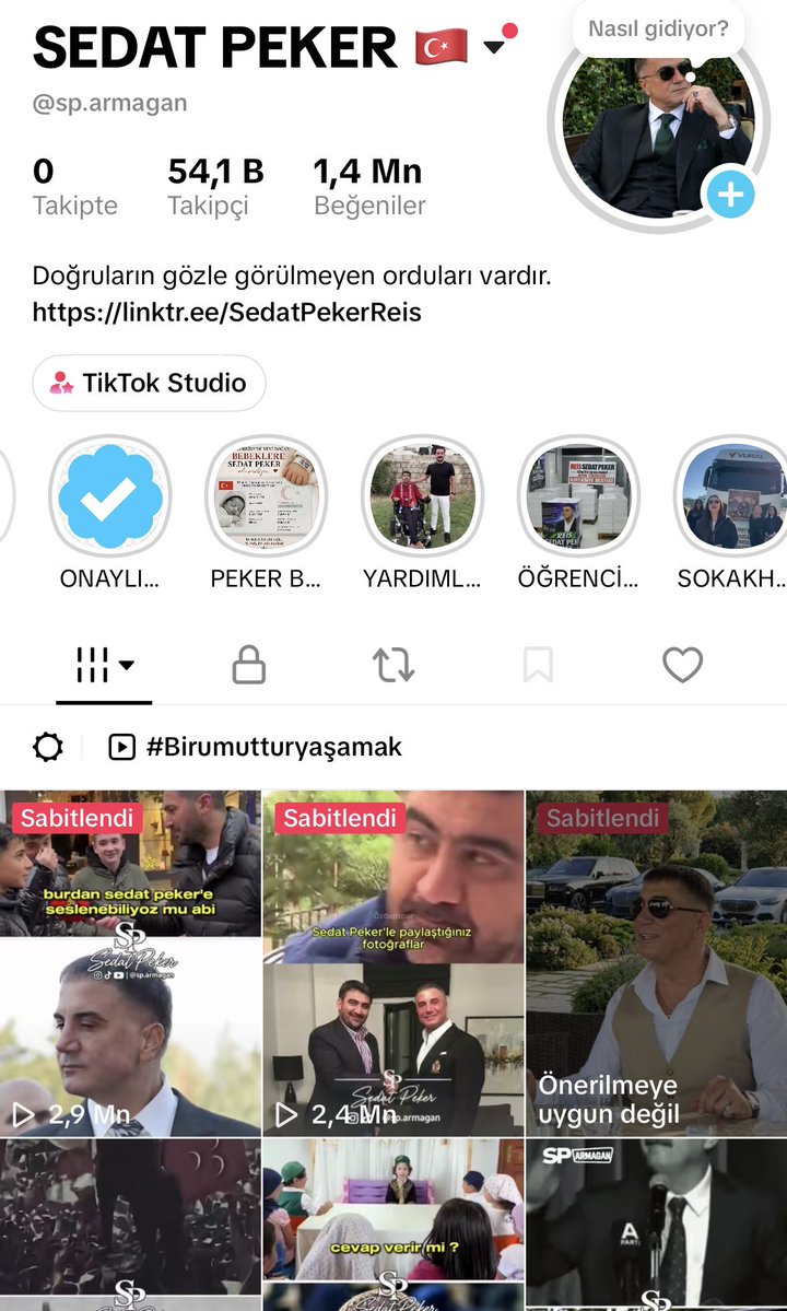 sparmagan's tweet photo. Saygıdeğer Reis’im,

Öncelikle selamlarımı iletir, ellerinizden öperim. Ben, fotoğrafta paylaştığım sayfanın sahibiyim. Yapmış olduğunuz hayırları ve iyilikleri toplumun hafızasında diri tutabilmek amacıyla paylaşıyorum. Her gün günümün belirli saatlerini bu işe ayırıyor, yapılan yardımları anlık olarak hikâyelerimizde paylaşıyor, ayrıca videolar ve çeşitli içerikler hazırlıyorum.

Allah sizlerden razı olsun. Milyonlarca insanın sizlere olan sevgisini ve dualarını yorumlarda görmek bizleri gerçekten gururlandırıyor.

Ben de bugün dara düşmüş, zor zamanlardan geçen bir kardeşinizim. Bu nedenle şahsınıza bir destek talebinde bulundum. Takdir elbette sizlerindir. Maddi anlamda destek olmanız mümkün olmasa dahi, sizlere olan bağlılığım, sevgim ve sadakatim asla değişmeyecektir. İçinde bulunduğum bu zor günlerin de elbette bir şekilde aşılacağına inanıyorum.

Fakat Reis’im, sizden bir kardeşlik nişanesi olarak küçük bir tesbih istemek isterim. Ömrümün sonuna kadar büyük bir gururla saklayacağım, zor zamanlarımda bana güç ve motivasyon verecek bir hatıra olacaktır.

Maddi destek talebim uygun görülmese dahi, böyle bir kardeşlik nişanesinin benim için çok kıymetli ve onur verici olacağını bilmenizi isterim.

Allah sizleri başımızdan eksik etmesin. Rabbim yaptığınız tüm hayırları kabul eylesin.

@sedat_peker @hizirreis999