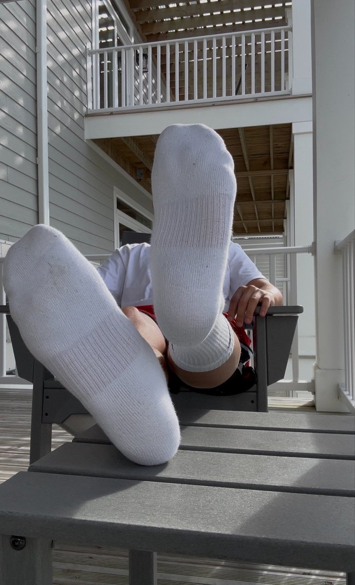 papishotty's tweet photo. Dirty socks for dirty gooners🏧 https://t.co/luBp44UpEm