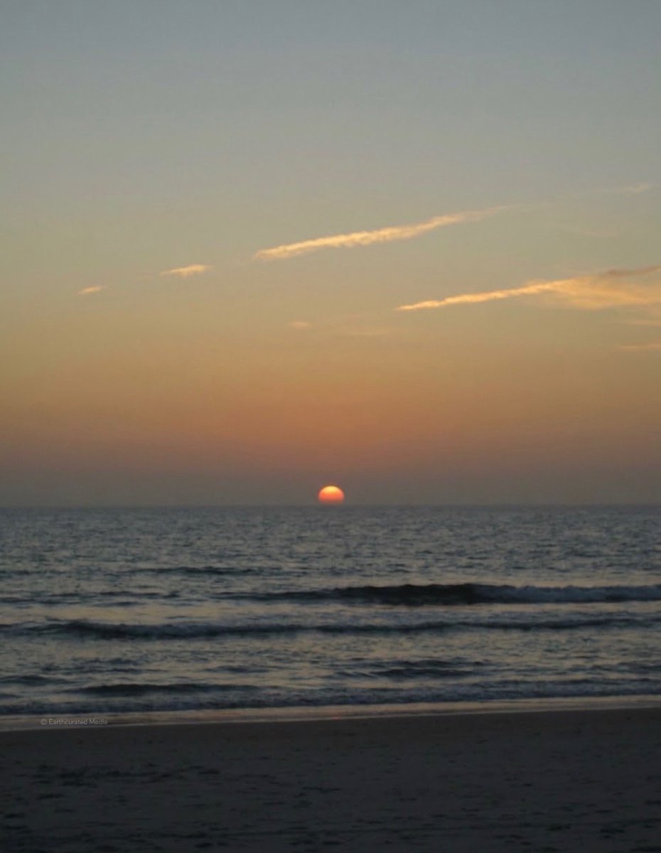 earthcurated's tweet photo. Show off where you live without saying the name. Just a photo. https://t.co/CpEMvmrzzL