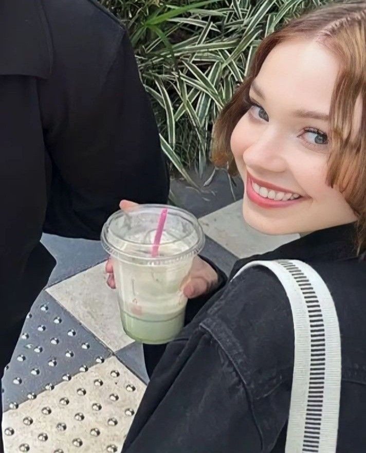 GuiSuzenaRosa's tweet photo. absolute cutie patootie 🥹🥹

#EmmaMyers https://t.co/VxWPyt1rxr