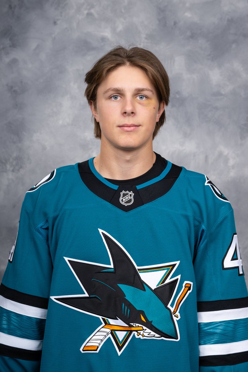 SanJoseSharks's tweet photo. @macksarchieve 🙌 https://t.co/TT1TJ4S8XX