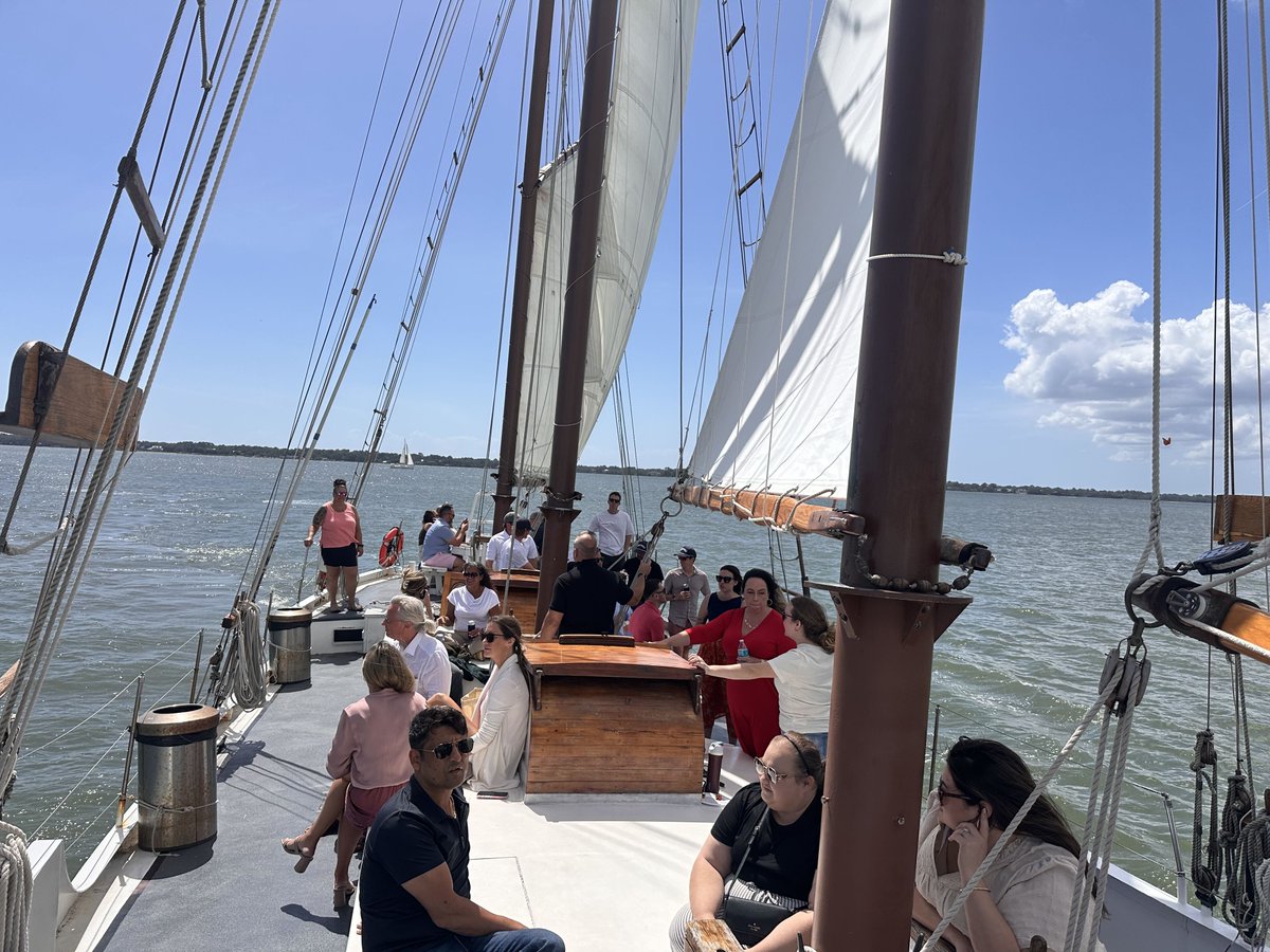 ConfidoLegal's tweet photo. A great few days in Charleston for the CX Summit and our Confido team offsite!
If you are a firm using Case Status of Case Xchange, make sure to check out our integrations:
Case Status: https://t.co/hJQr1UgTzZ
Case Xchange: https://t.co/QabxOX3aD2
#ConfidoLegal #CXsummit https://t.co/LVgjfCEDg3