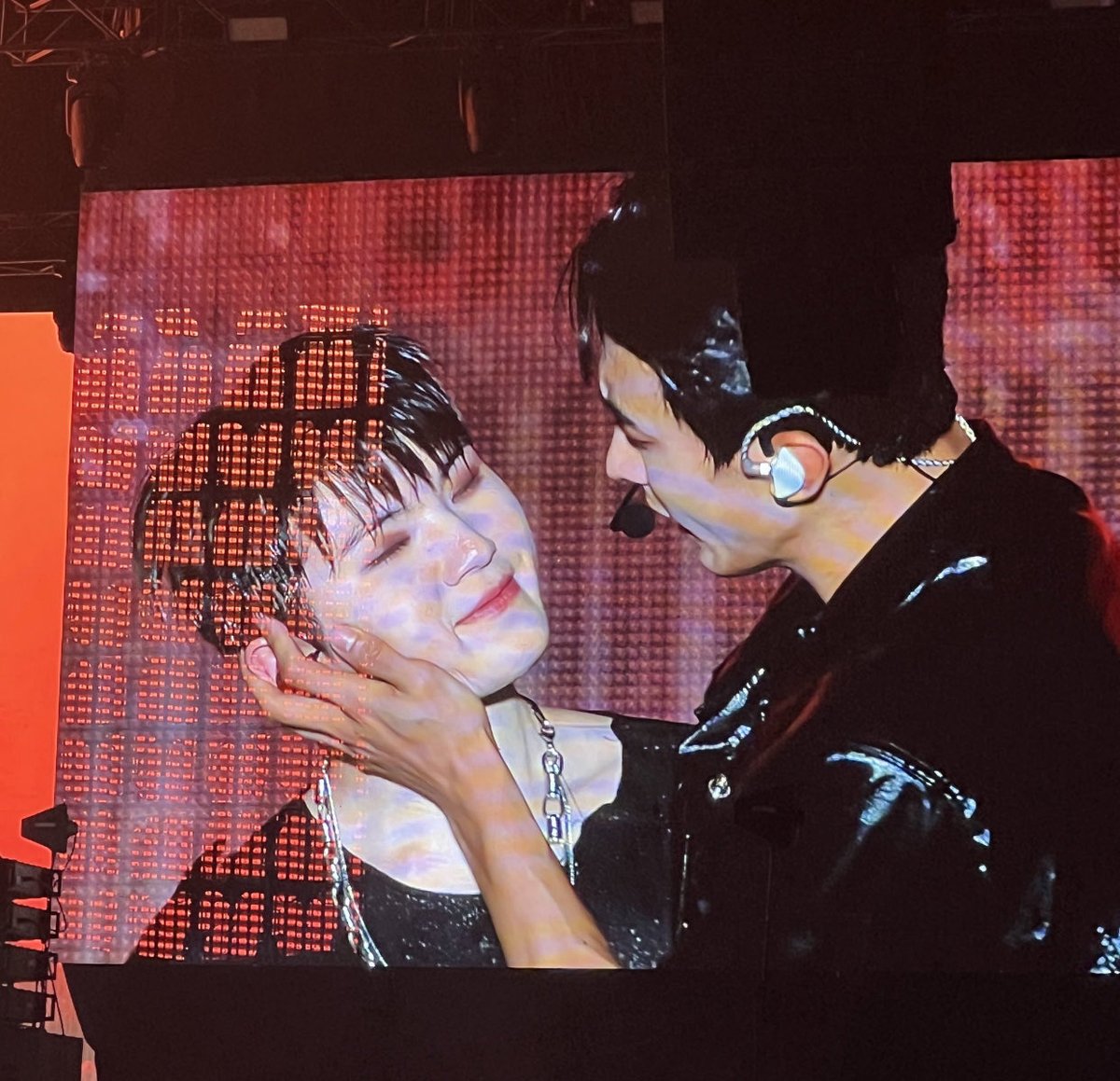 nightsofsilver's tweet photo. seokhoon https://t.co/BOnwMYKaGQ