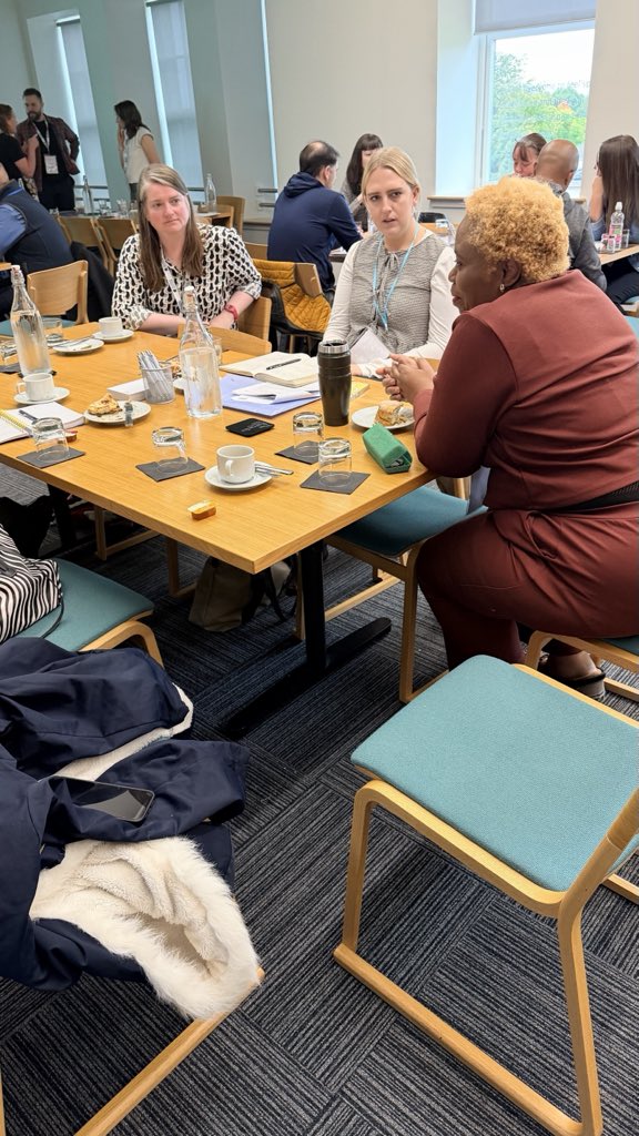 nkechi_first's tweet photo. It’s been quite a busy day. Drove all the way to Stirling for a conference. #nkechifirst https://t.co/IYOroAUs72