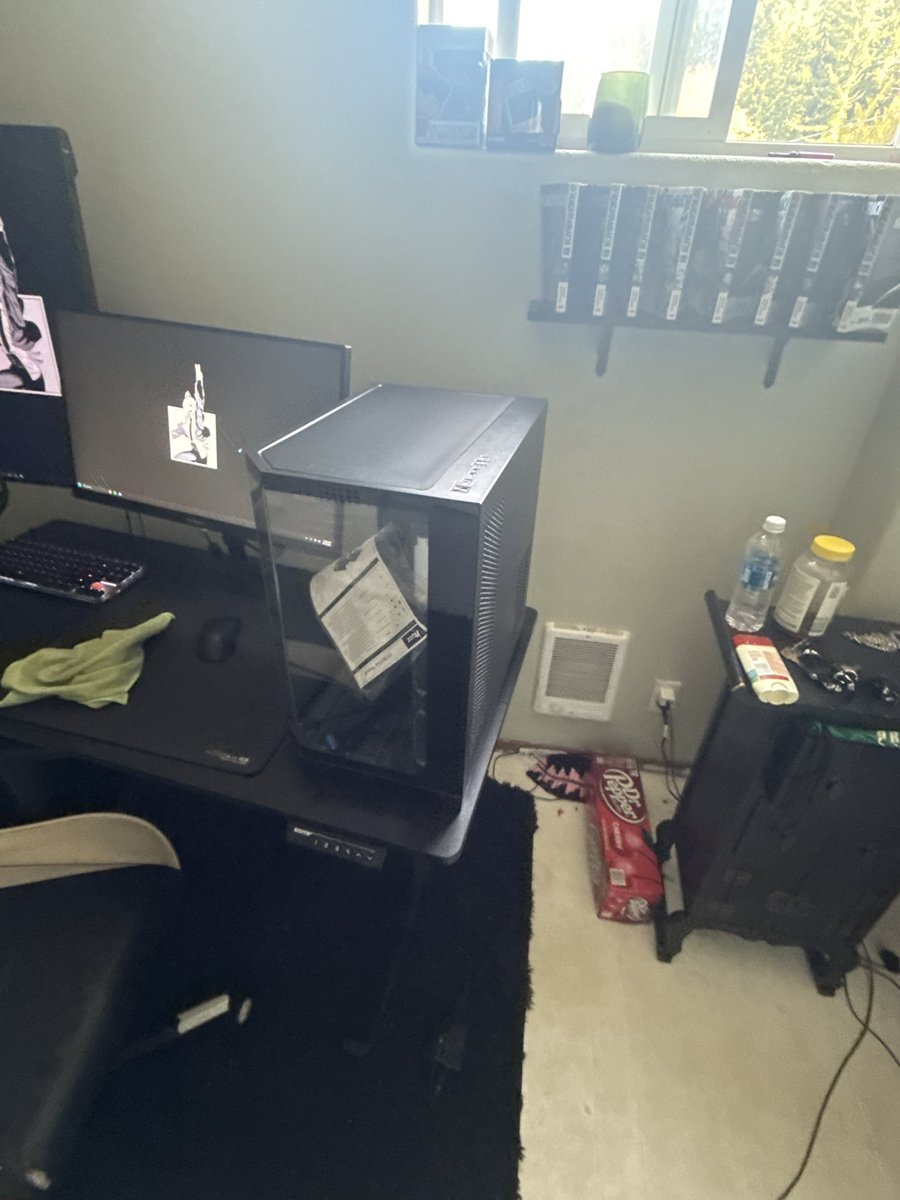 Aphenslol's tweet photo. New case https://t.co/LuJvnJHar4