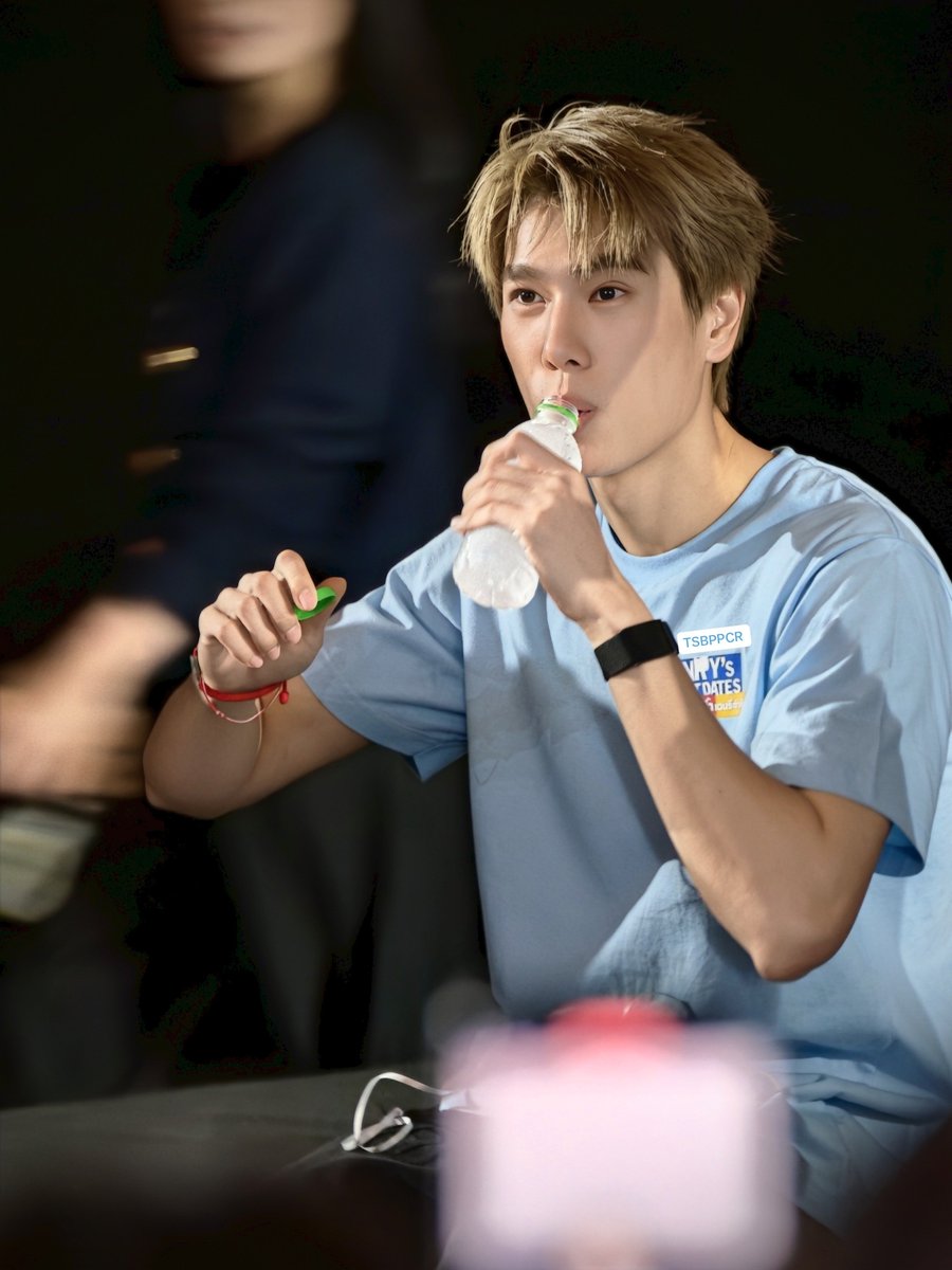 TSBPPCR's tweet photo. ไม่เข้าใจ นี่ว่าก็ตั้งกล้องถ่ายพุพุนะ 
ทำไมออกมามีแต่แมวเหมียวอ่ะ

PPXPD WITH HENRY SF
#phuwintang
#SFxPhuwinPermpoon https://t.co/KoJaQVyy6P