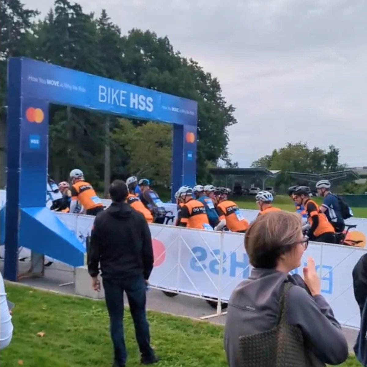 CommureOS's tweet photo. Commure showed up at BIKE HSS this weekend as a sponsor, with a number of our team members riding too. The event funds musculoskeletal research at @HSpecialSurgery. Proud to support the work HSS is doing to help people move better. https://t.co/hVxPjVTMSP
