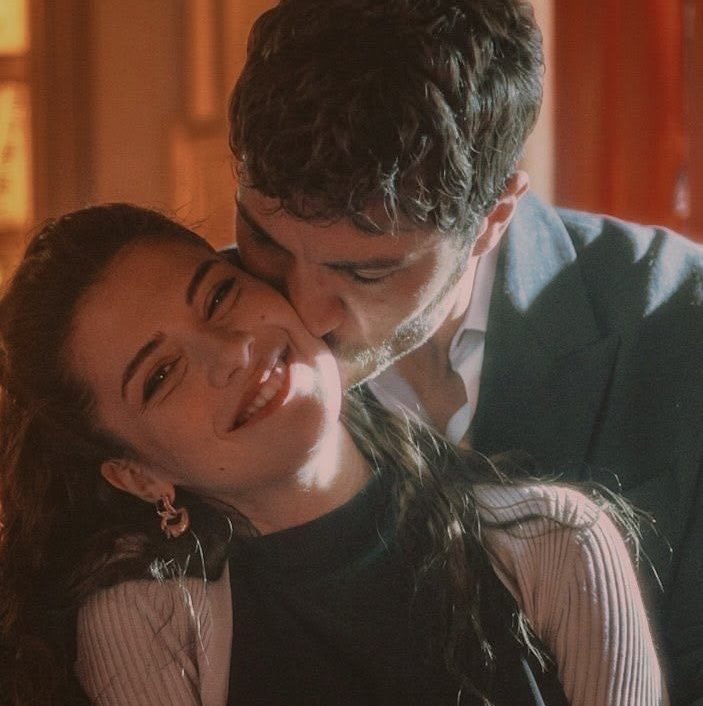 biancadizis's tweet photo. Os beijinhos que até entorta o nariz 🤧 https://t.co/NZMI8fWcYu