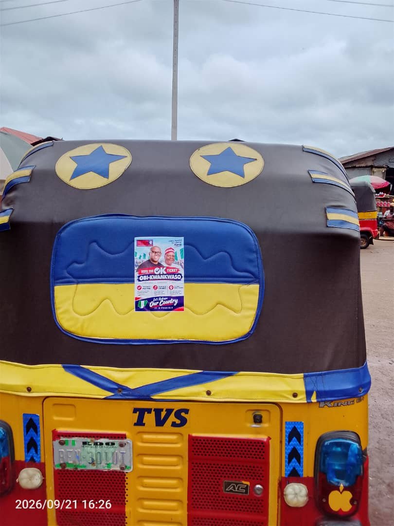 Dnphos's tweet photo. My team was out at Uselu market in Benin City today putting up stickers and campaigning for the OK ticket. I usually advise them to always head out in pairs. https://t.co/XohLczx3dd