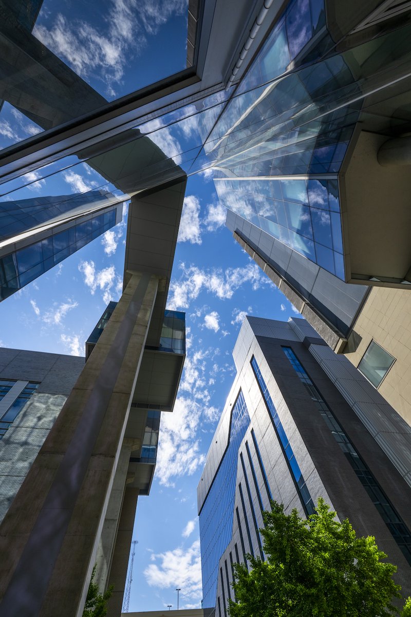 GSU_Research's tweet photo. A new chapter for Georgia State in downtown Atlanta. 🏢

Tomorrow, we celebrate the new 155,000-square-foot Research Tower — a space built to advance research, innovation and opportunity.

A continuation of the vision for a stronger, more connected downtown campus. #TheStateWay https://t.co/q2UFkXCvRf