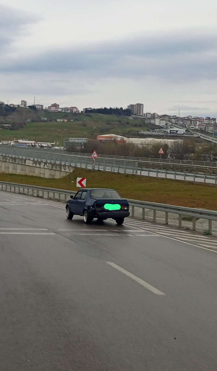 arBulut43841967's tweet photo. @abakingurlek @RTErdogan Bu araç için toplamda 290 bin para alındı yazıktır be https://t.co/alzvs8ngiQ