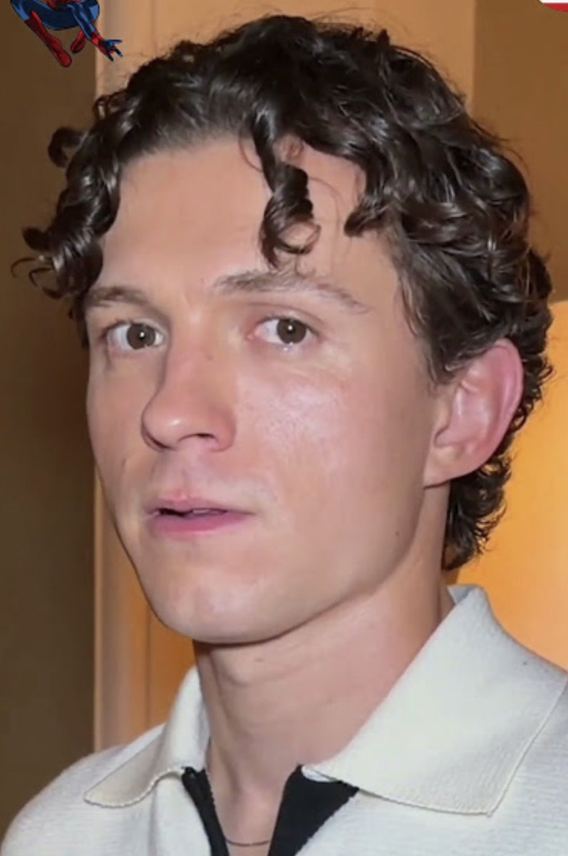 audasssity's tweet photo. pumping my pp to british goon boy  tom. wanna lick his face up and down. big deep licks of his perfect porn face. upper lip and his nose 🤤 https://t.co/n6jN36CCGq