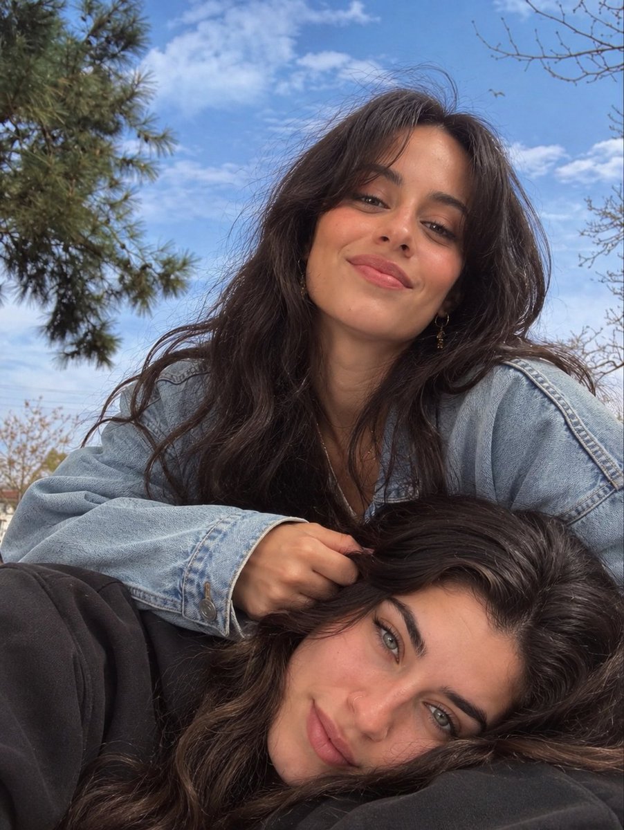 MorgadoJC14's tweet photo. Foto digna de polaroid na capinha 🥺 https://t.co/N8lXC3lTuC