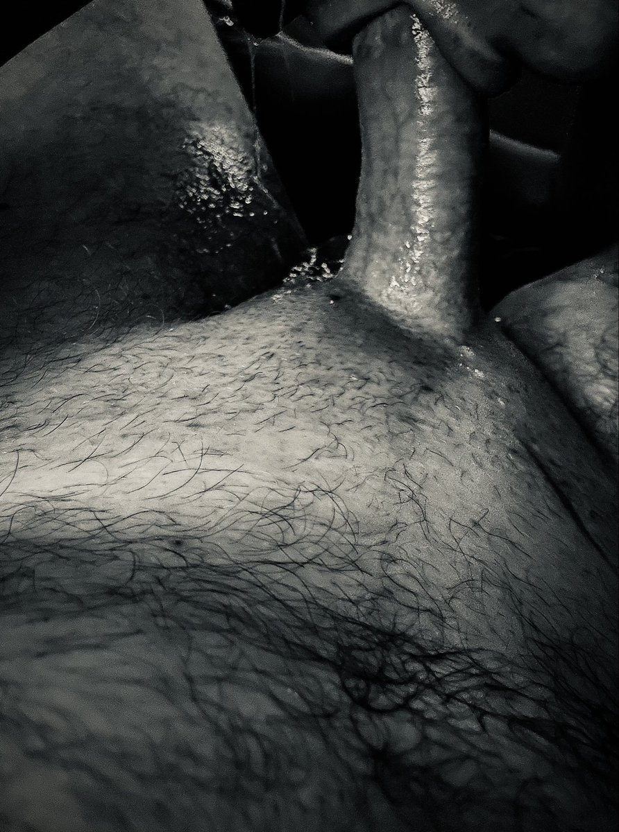 SinaXBad2's tweet photo. Montag gehört ihm 😈
Wer will auch mal probieren? 😏

#manmeatmonday #mmm #nsfw #nsfwtwt #germancouple #realcouple #geilermontag #porncouple https://t.co/YBaSI7kZQc