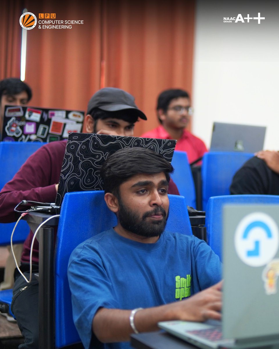 scselpu's tweet photo. Focused on the task, tuned into the moment. 💻
Because great ideas don’t just happen - they’re built with focus, curiosity and a willingness to create.
#CSELPU #LPULife #TechLife #StudentLife #CampusLife https://t.co/aQTa1lMRyM