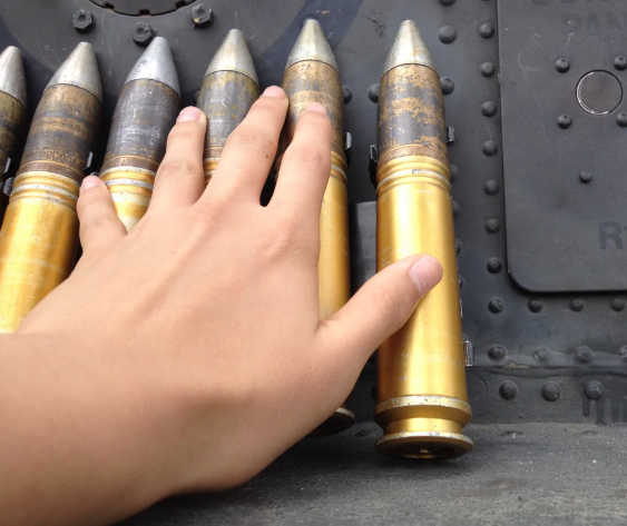 DonahueRogers's tweet photo. @RedCollectiveUK 28 Israeli attack helicopters fired blindly for hours, 945 separate attacks, over 11,000 cannon shells fired, each as big as a child’s forearm https://t.co/1tcoQwuClV