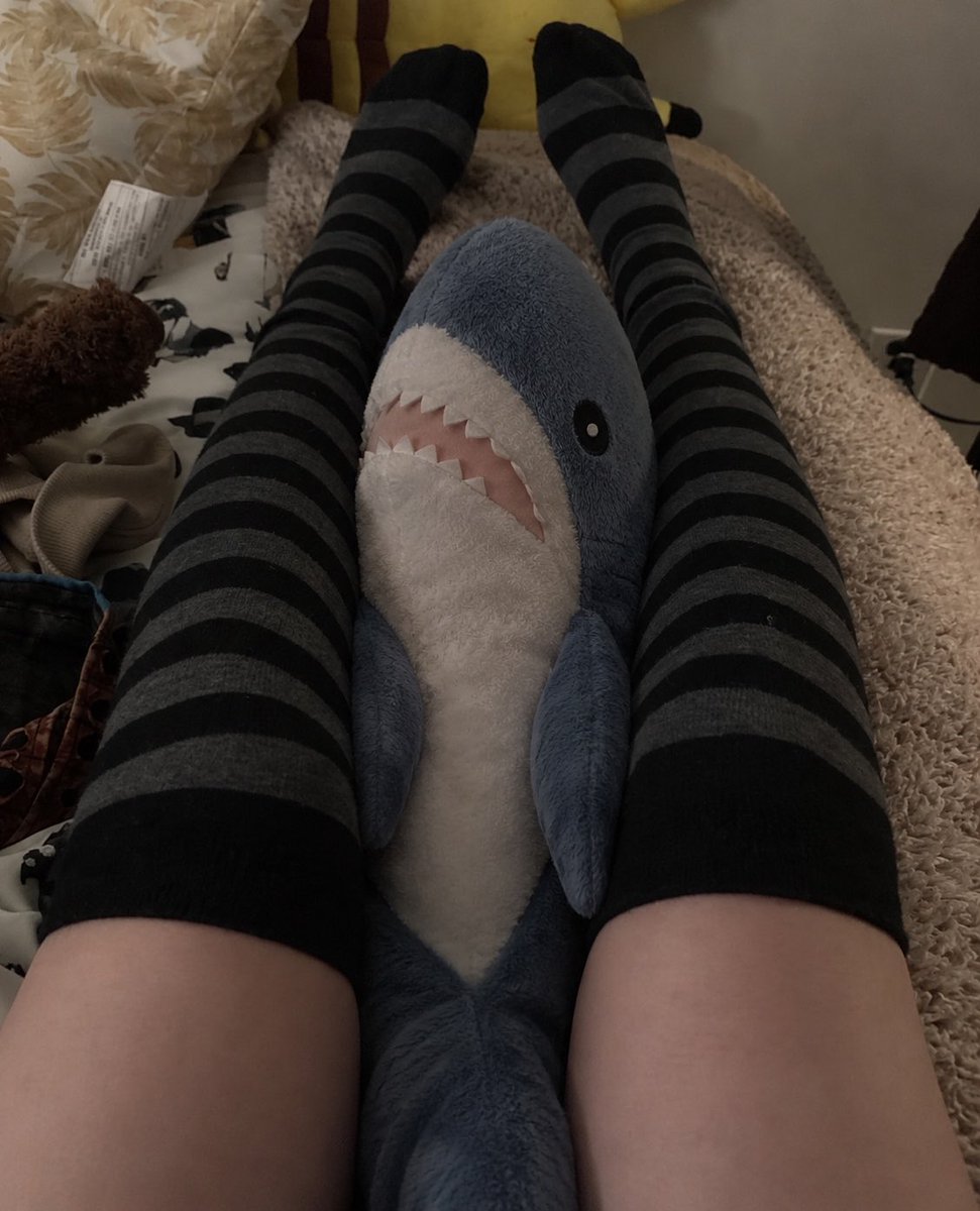 Zzohiw's tweet photo. I caught one :3 #femboy #twink https://t.co/rFpapSvPnj
