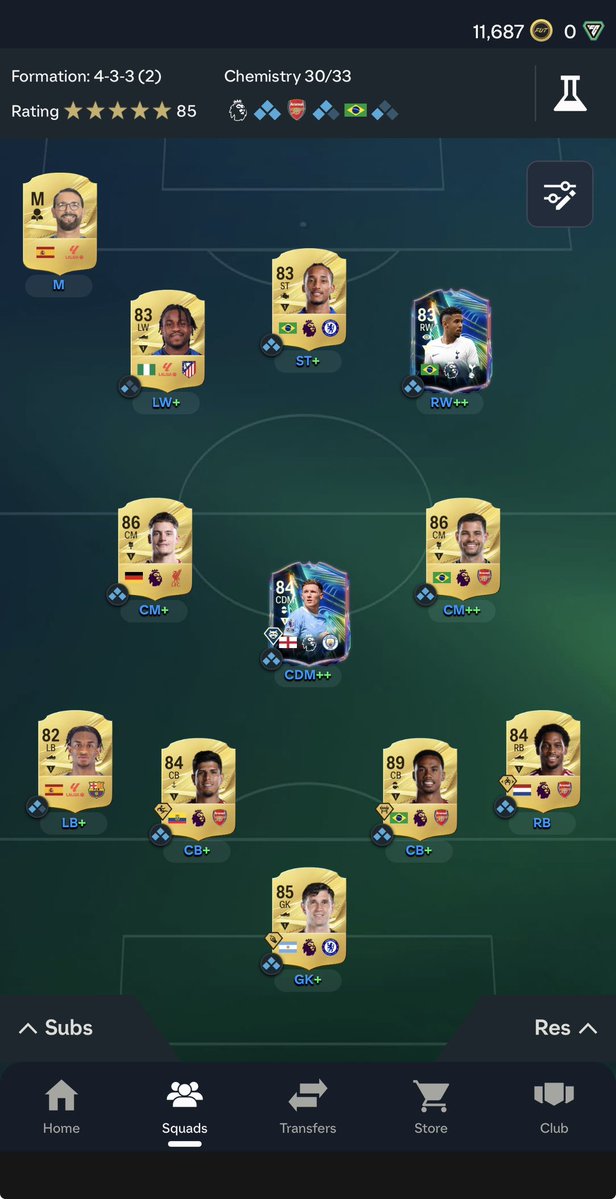 DSYR___'s tweet photo. Any thoughts and help on my team?? https://t.co/BvVGZV26Bs