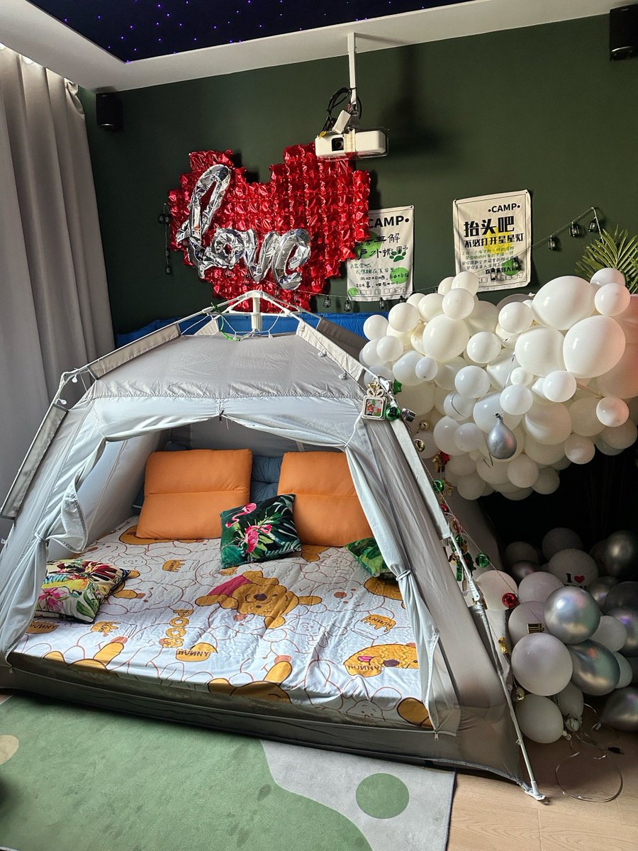 DevyAnggraeniM1's tweet photo. Just built a silly pillow fort with my 5-year-old—no screen time, just giggles and way too many blankets , https://t.co/z5Uz8Q6mah