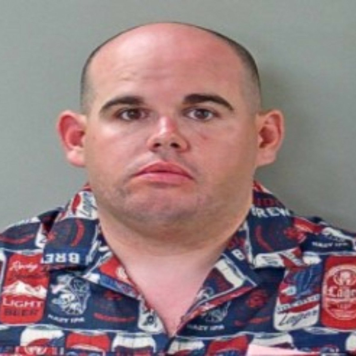 shrampmannne's tweet photo. @FishboneHarp I joke but there was a cop from Decherd TN who got arrested for pulling a gun on someone he was road raging at and every so often his mugshot pops in my head and fries me https://t.co/7GwORREm8g