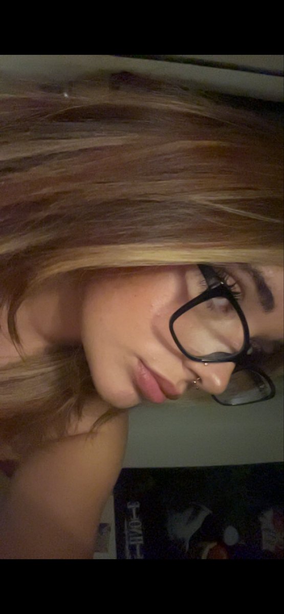 qxbellee's tweet photo. who wanna get me a nose job when i’m old enough lol https://t.co/1zgdnQHEsG