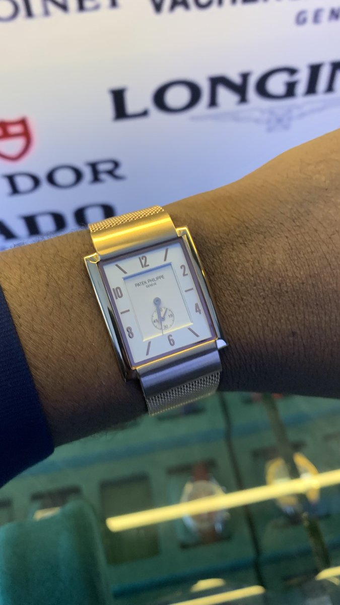 _MalSAS's tweet photo. ⌚️™️

NGN 175,000 https://t.co/eroDEr4GC0
